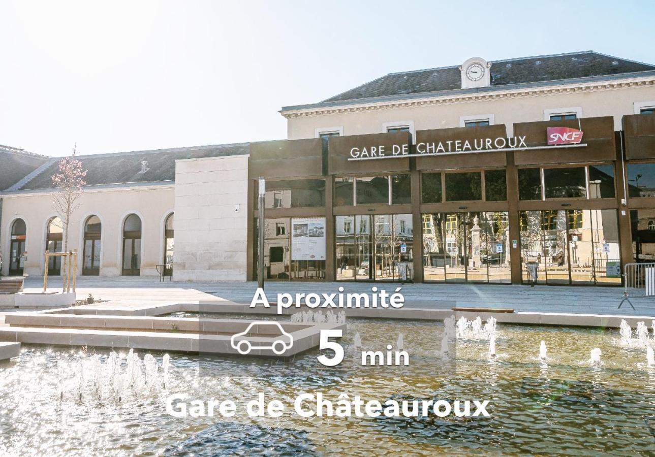 Ferienwohnung Le Haussmann ⸱ Stationnement Gratuit ⸱ Fibre Déols Exterior foto