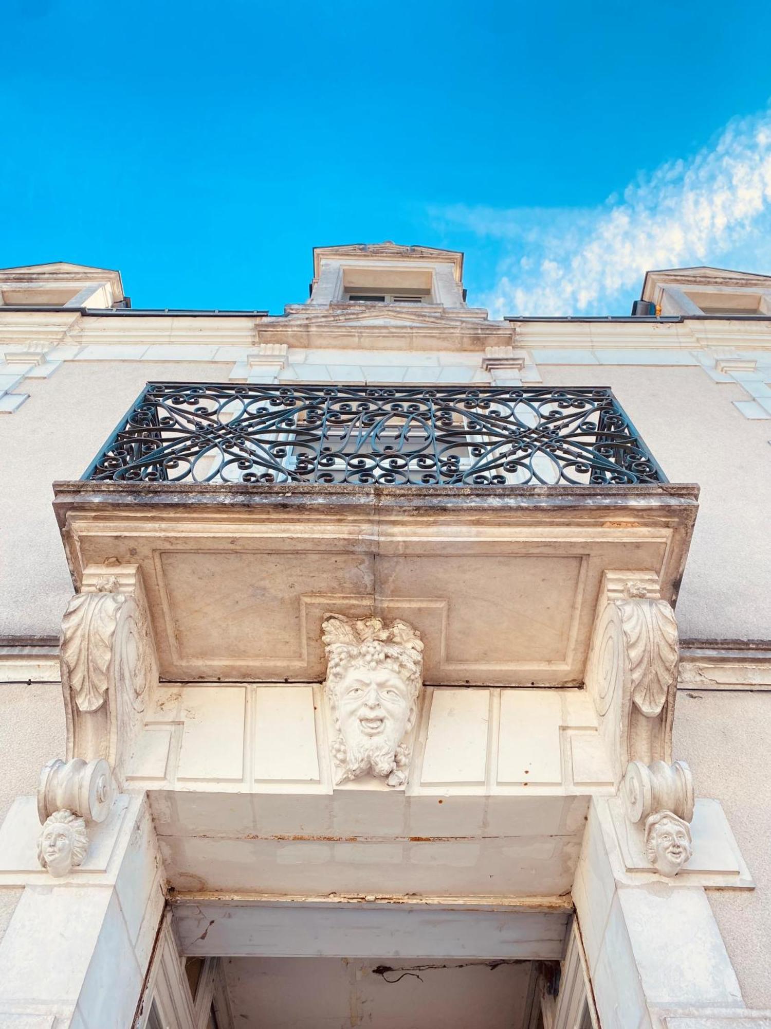 Ferienwohnung Le Haussmann ⸱ Stationnement Gratuit ⸱ Fibre Déols Exterior foto